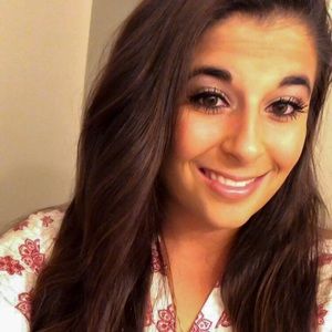 Meet your Posher, Angelina